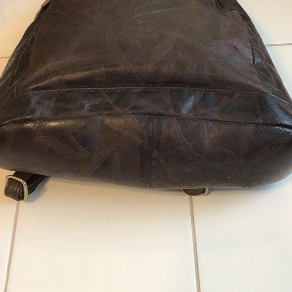 ‘Great American Leatherworks’ Backpack/Sling (#9) - Picture 7 of 11